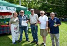 Régi autó kiállítás Hiramben piknikkel egybekötve