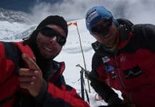 Feljutott a világ 12. legmagasabb hegycsúcsára Varga Csaba és Suhajda Szilárd