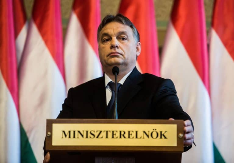Bloomberg: Orbán pénzügyi katasztrófát hárított el