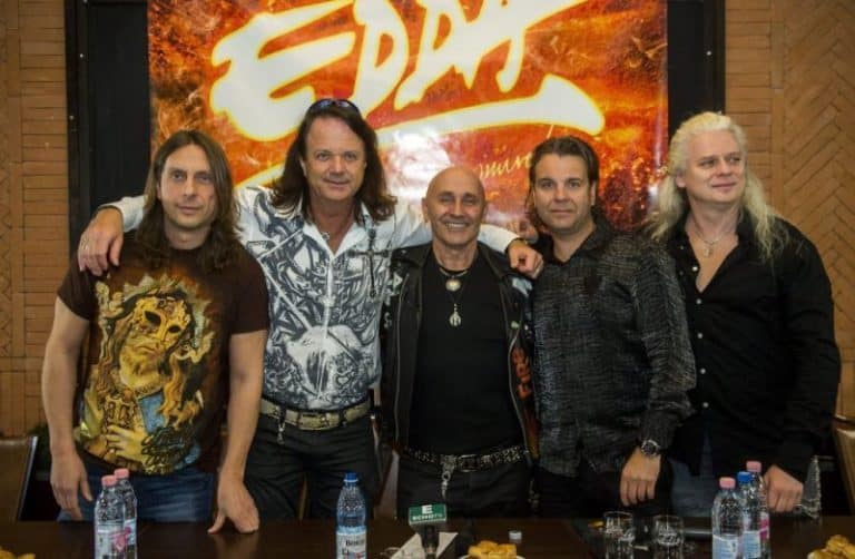 Amilyen a világ, olyan az új Edda-lemez