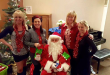 Nagyszakállú öregúr látogatása a portlandi gyermekeknél