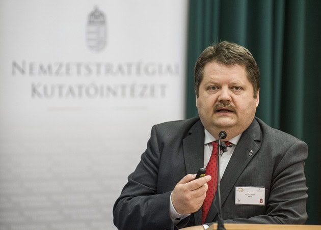 Megszűnhet a Szász Jenő vezette Nemzetstratégiai Kutatóintézet