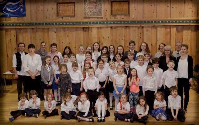 Magyar vagyok, magyar…irodalmi és népdal est a Clevelandi Magyar Iskolában