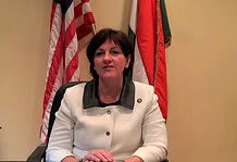 Dr. Szemerkényi Réka meghirdeti az 1956-os megemlékezések ünnepi sorozatát