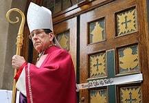 Bishop Richard Lennon resigns from Cleveland Catholic Diocese citing health reasons
