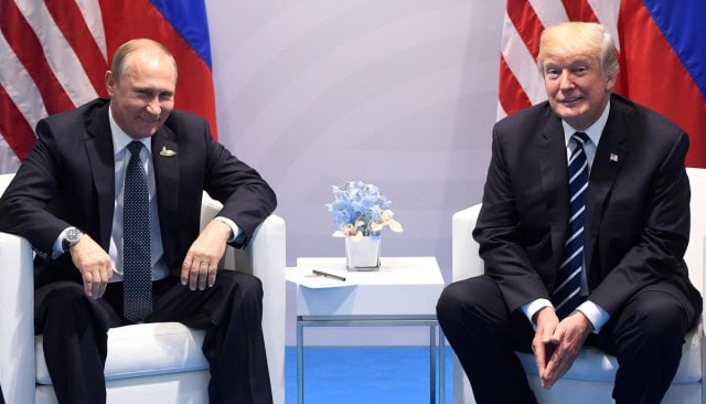 Trump és Putyin kedvezően értékelte első megbeszélésüket