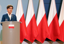 Lengyel kormányfő: Szlovákiát kivonták a kötelezettségszegési eljárás alól, hogy szétverjék a V4 egységét