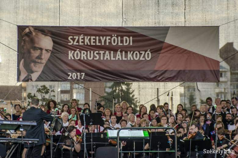 Elvarázsolta a csíkszeredai közönséget a rendkívüli koncert