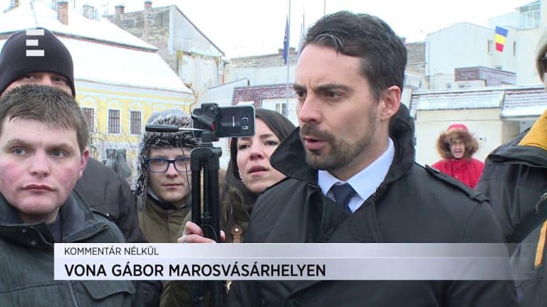 Ellenségesen fogadták Vona Gábort Marosvásárhelyen
