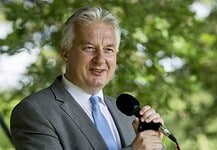 SEMJÉN ZSOLT: A TRIANONRA ADOTT VÁLASZOK AZ ÉLETET JELENTIK A KÖVETKEZŐ ÉVSZÁZADOKRA