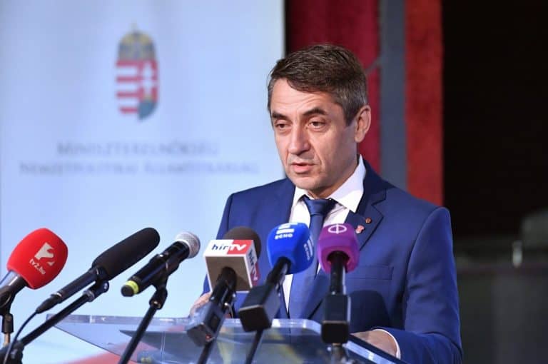 AZ ÖSSZETARTOZÁSBA VETETT HIT TARTOTTA MEG A HAZÁJUKTÓL ELSZAKÍTOTT MAGYAROKAT