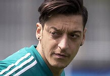 Özil politikai bombát robbantott Németországban