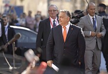 EU-csúcs: Visszadobták a határőrizeti javaslatot, és a Fideszt sem sikerült kizáratni a Néppártból