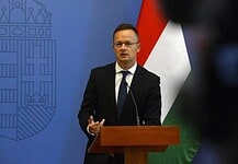 Szijjártó Péter: a Sargentini-jelentés elfogadása a bevándorláspártiak bosszúja