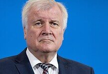 Kiderült, meddig marad CSU-elnök Horst Seehofer