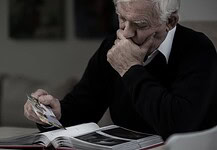 Időskori elmagányosodás: mit tehetünk ellene?