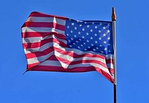 Felmérés: a románok Amerika-pártiak és Oroszországot tartják a leginkább ellenséges országnak