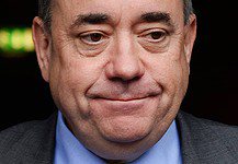 Őrizetbe vették a volt skót kormányfőt