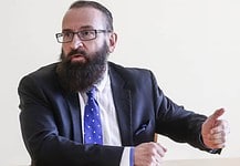 Eltűnőben a migránspártiak a történelem színpadáról