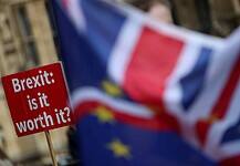 Százezres tüntetés volt Londonban egy új brexit-szavazásért