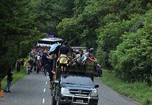 Donald Trump megvonja a migránsokat küldő országok támogatását