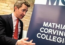 Európa nem tudja megoldani a világ összes problémáját – Douglas Murray a Mandinernek