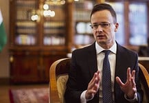 Szijjártó Péter: A tények soha nem érdekelték a bevándorláspárti politikusokat