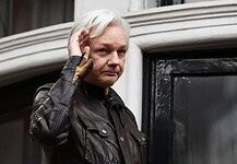 Assange-ügy – Az Egyesült Államokban összeesküvés miatt vádat emeltek Julian Assange ellen