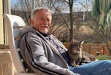 A magyar emigráció krónikása – interjú Oravecz Imre íróval