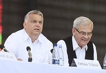 Tőkés László: Az erdélyi magyarság 30 évvel a diktatúra bukása után is ostrom alatt van