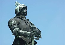 Hunyadi János szobrot avatnak az egykori Nándorfehérváron