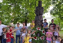 Szent István-napi kézműveskedés és megemlékezés Salánkon