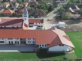 Nagykárolyban felavatták a Kálvin-központot