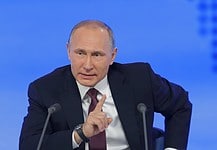 Putyin: Moszkva a fennálló világrend egyik kezese