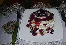 Erdei gyümölcsös palacsintatorta