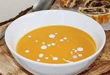 Gyömbéres-narancsos sütőtökkrémleves