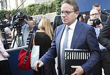 Megszavazták Várhelyi Olivér biztosjelöltségét