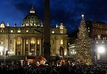 Ferenc pápa vezeti a karácsonyi szertartásokat