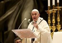 Fényt sürgetett Ferenc pápa karácsonyi beszédében