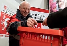 Elektromos autókat kapott a Magyar Máltai Szeretetszolgálat