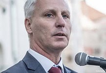 Felújított óvodát és Szent Borbála-szobrot avattak Petrozsényben