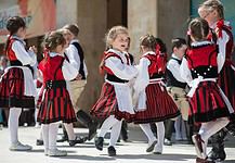 Hungary Offers Free IVF Procedures With Goal of 2.1 Birthrate by 2030