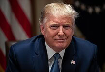 Az elnök visszautasítja az ellene felhozott vádpontokat