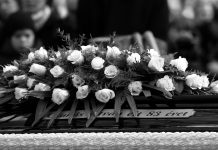 Végső búcsút vettek Csukás István írótól, a nemzet művészétől