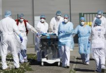 Franciaországban már három orvos halt meg