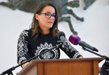 Ingyen nyelvvizsga a kisgyermekes anyáknak