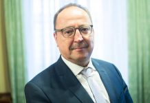 Németh Zsolt James Risch szenátornak válaszolt