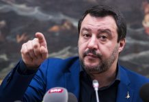 Salvini ellenzi a migránsoknak felállított karanténhajókat