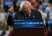 Bernie Sanders felfüggesztette kampányát