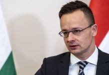 Szijjártó Péter a kínai és az orosz vakcinabeszerzésekről tájékoztatott